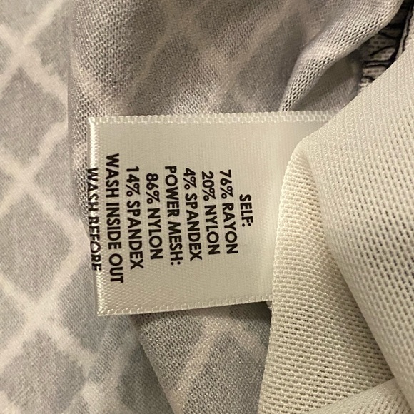 Kim Rogers black white Capri stretch pants size 16 - Picture 5 of 9